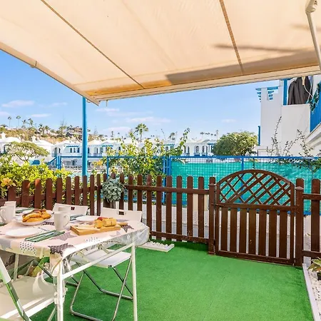 Nyaraló Duplex Poolside